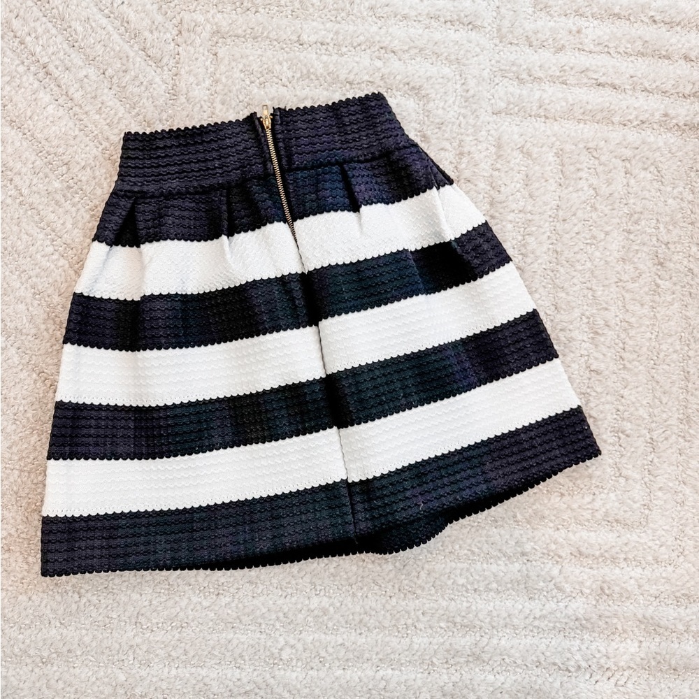 NWOT Women’s Contrast Stripes A-Line Skirt - Size Small - Picture 3 of 6